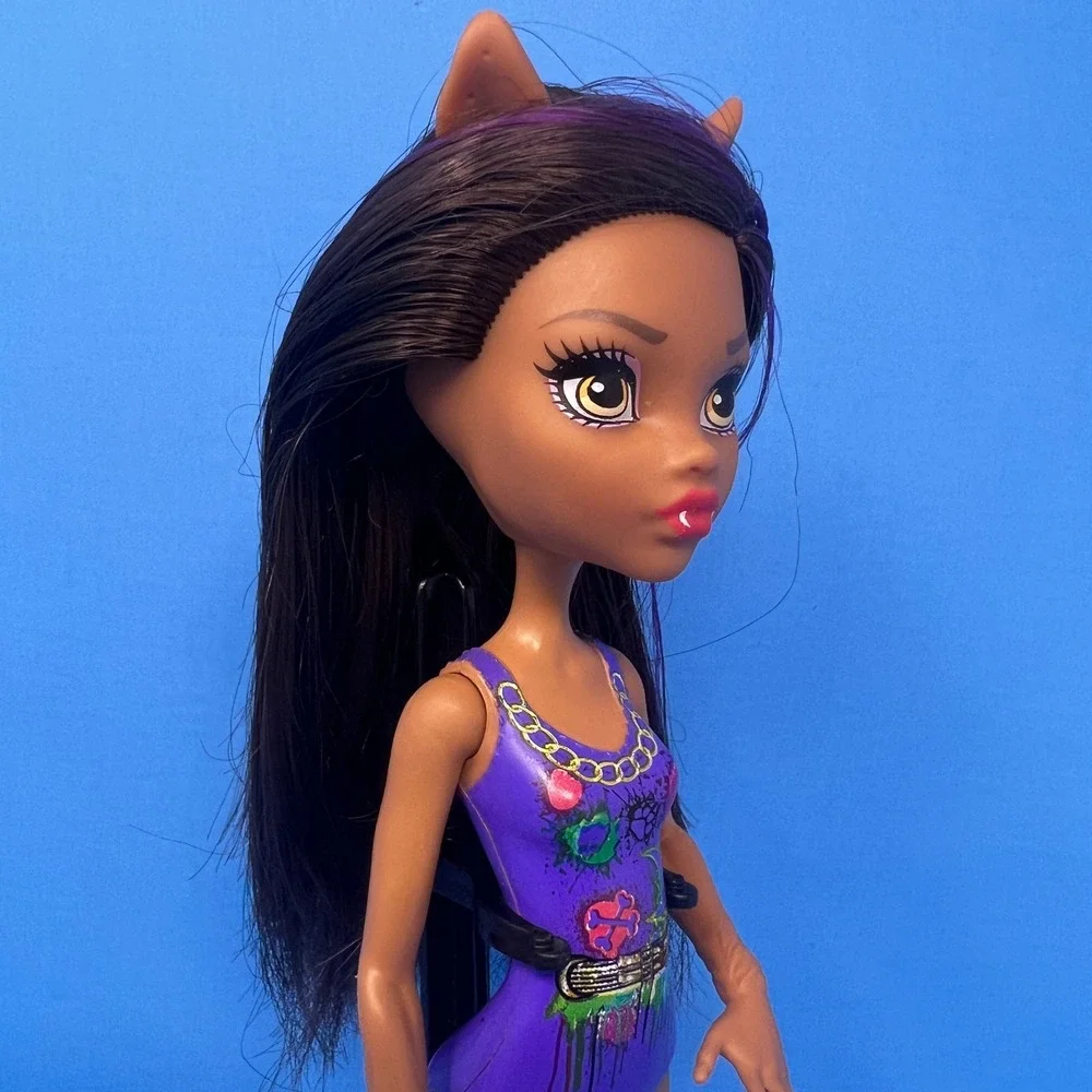 Monster High Clawdeen Wolf‎ Swim Class Werewolf Doll 2017 Purple Swimsuit